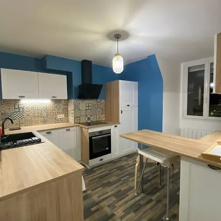 Face - 95m2 - 3ch Vue - 8 Personnes 생발레리앙코