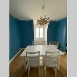 Face - 95m2 - 3ch Vue - 8 Personnes Apartment