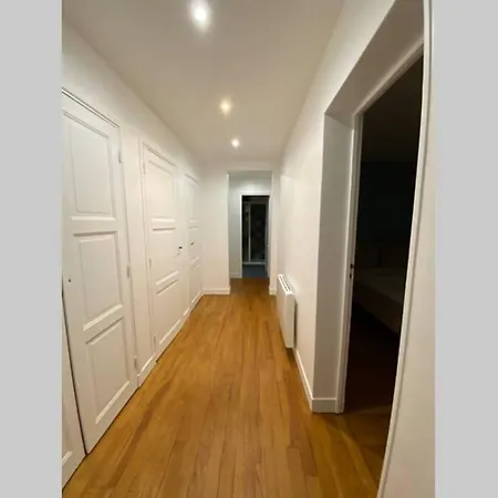 Face - 95m2 - 3ch Vue - 8 Personnes Apartment