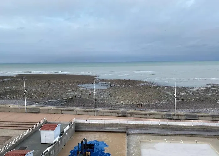 Face - 95m2 - 3ch Vue - 8 Personnes Saint-Valery-en-Caux